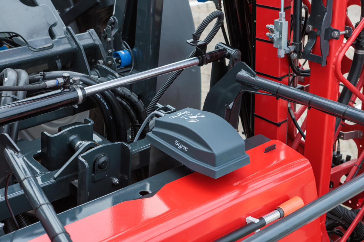 Kverneland Sync_Sprayer